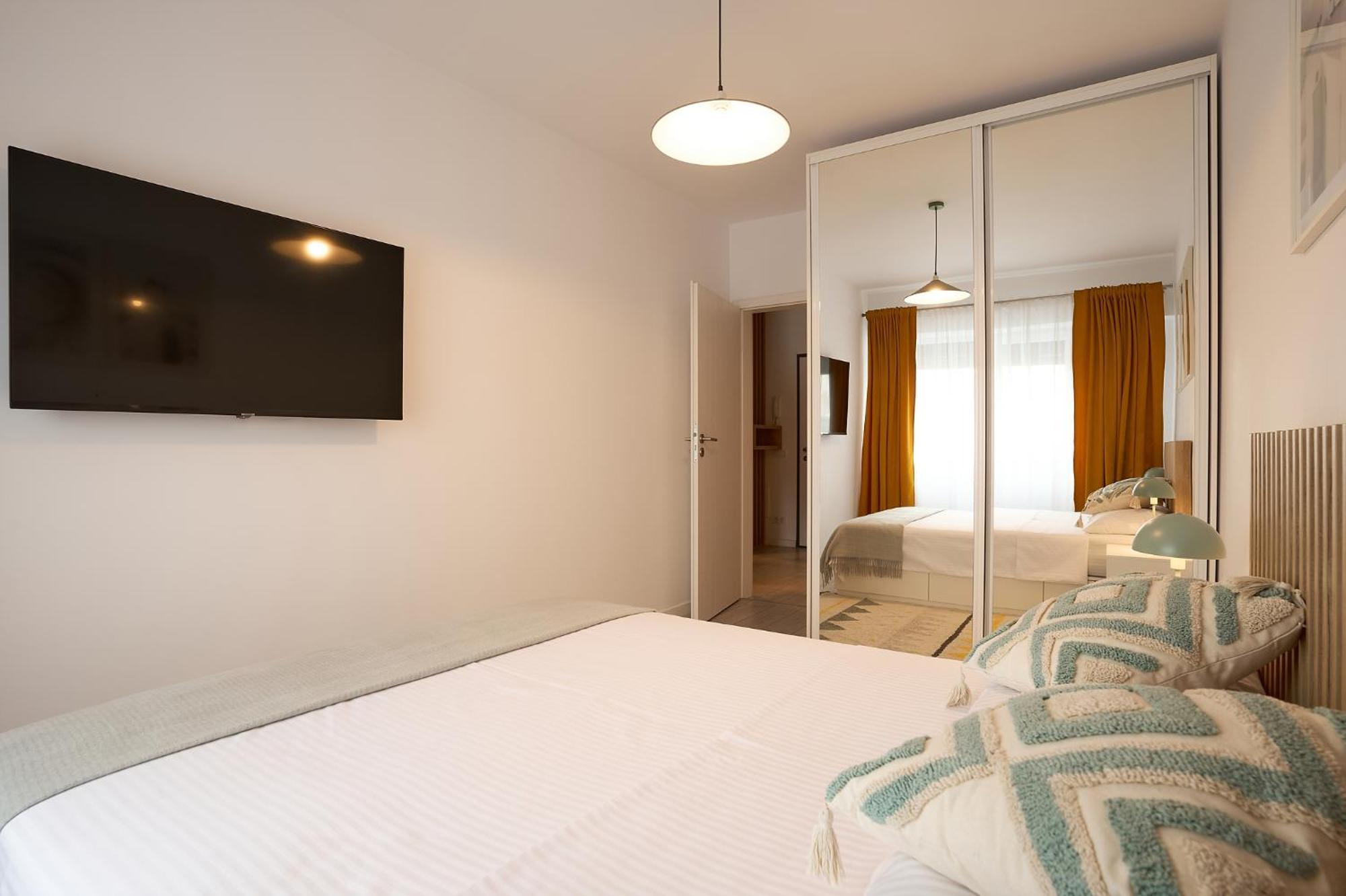 Appartamento Moon Plaza Deluxe Bucarest