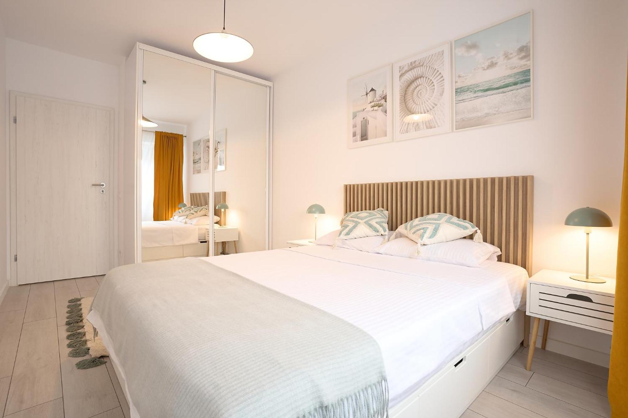 Moon Plaza Deluxe Appartamento *